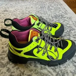 Gucci | Shoes | Gucci Neon Yellow Reflective Flashtrek  display picture 2